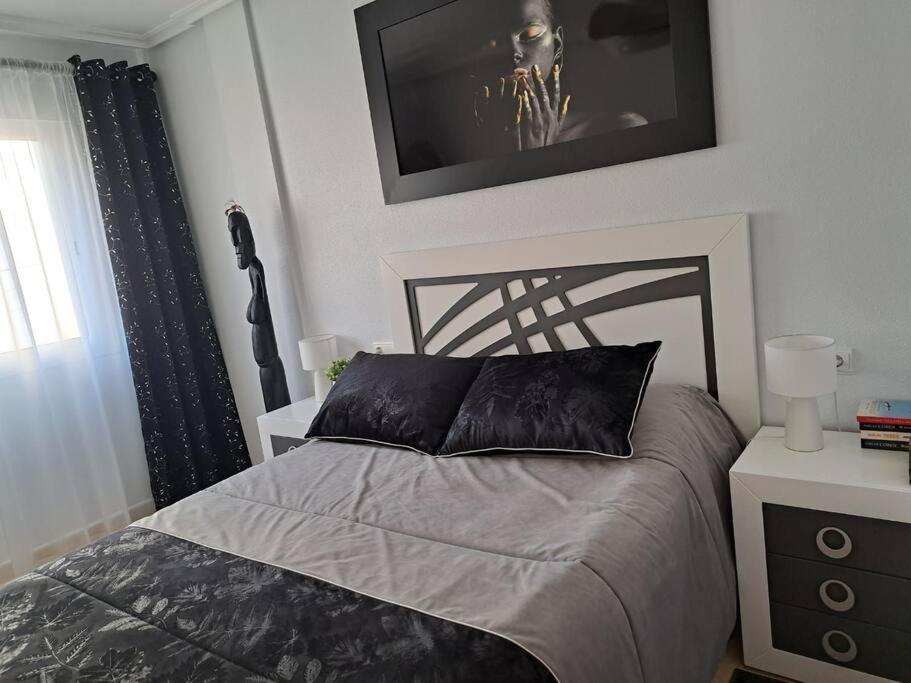 Apartament Julia De Lux Torrevieja Esterno foto