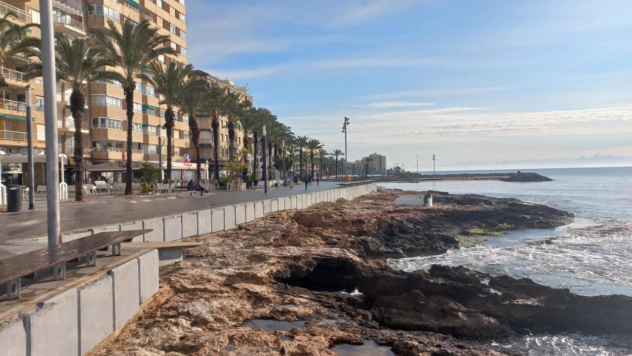 Apartament Julia De Lux Torrevieja Esterno foto